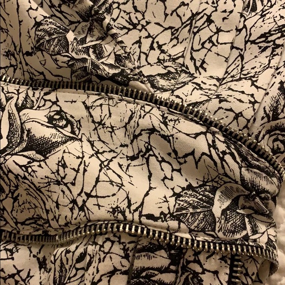 Evil Twin - Black and White Rose 🌹 Mini Dress - Picture 8 of 8